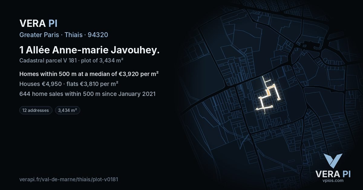 1 Allée Anne-marie Javouhey, Thiais at night – the plot lit, the parcels around coloured by the prices near them