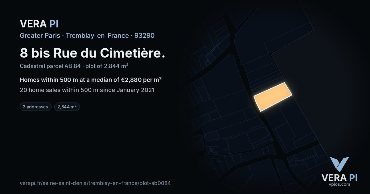 8 bis Rue du Cimetière, Tremblay-en-France at night – the plot lit, the parcels around coloured by the prices near them