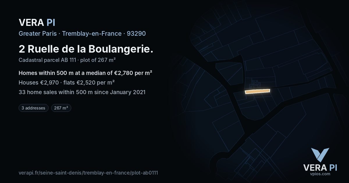 2 Ruelle de la Boulangerie, Tremblay-en-France at night – the plot lit, the parcels around coloured by the prices near them