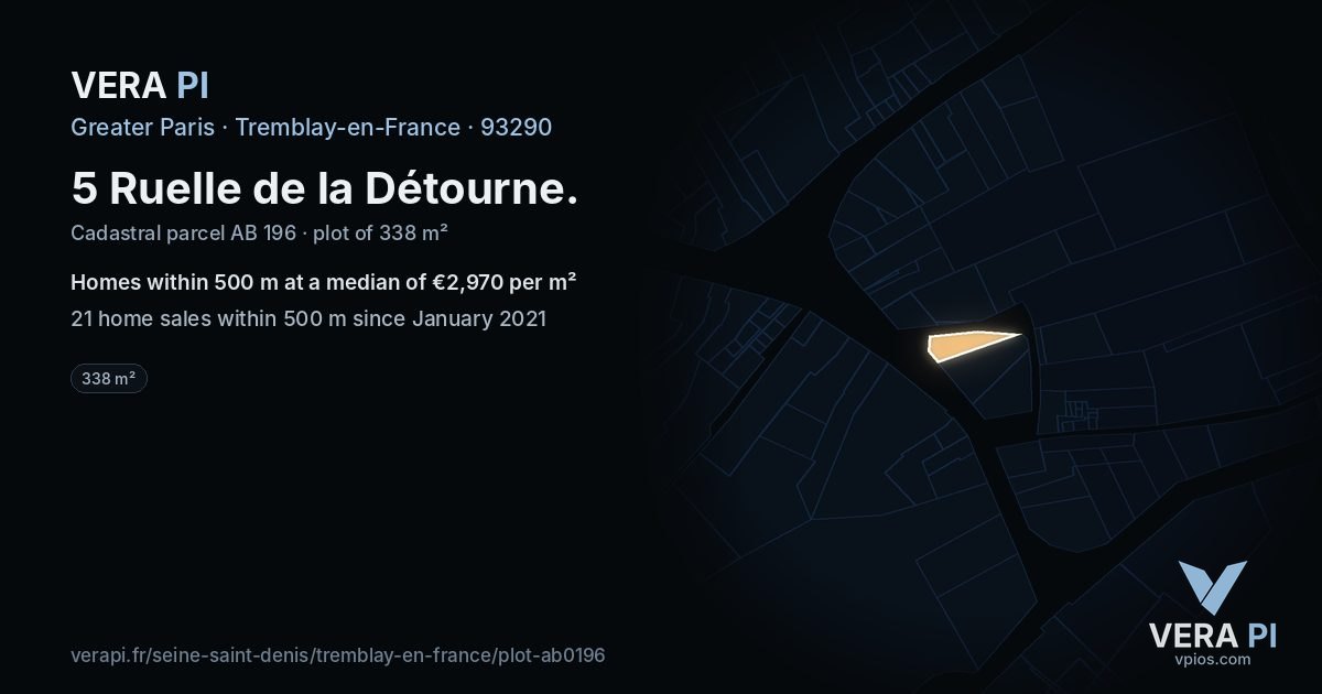 5 Ruelle de la Détourne, Tremblay-en-France at night – the plot lit, the parcels around coloured by the prices near them