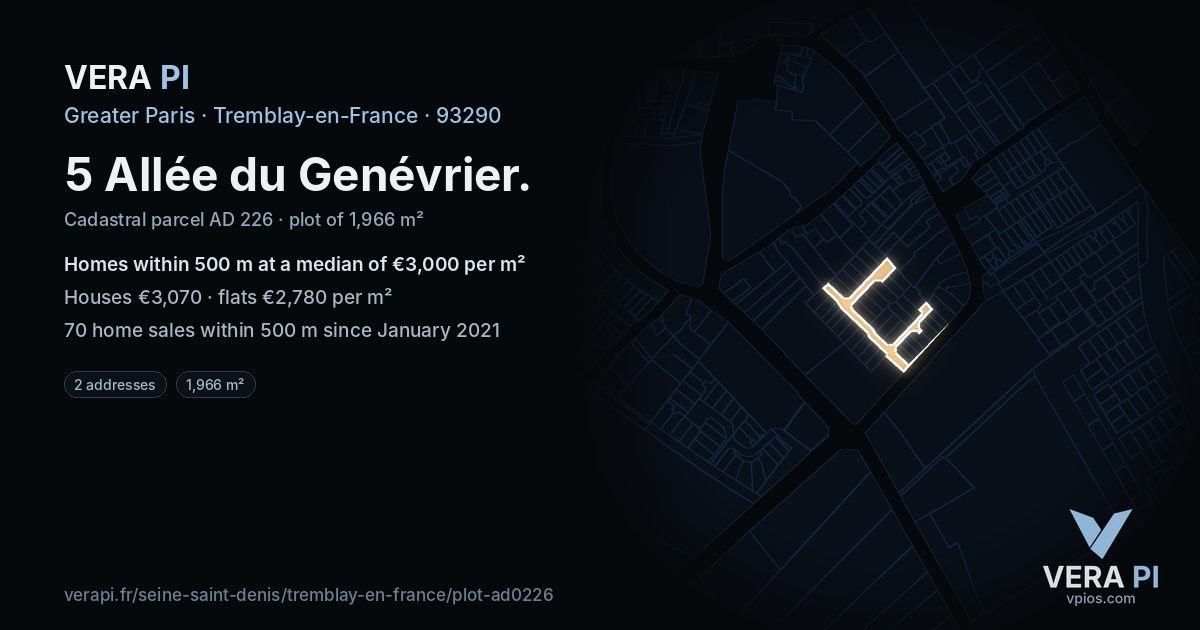 5 Allée du Genévrier, Tremblay-en-France at night – the plot lit, the parcels around coloured by the prices near them