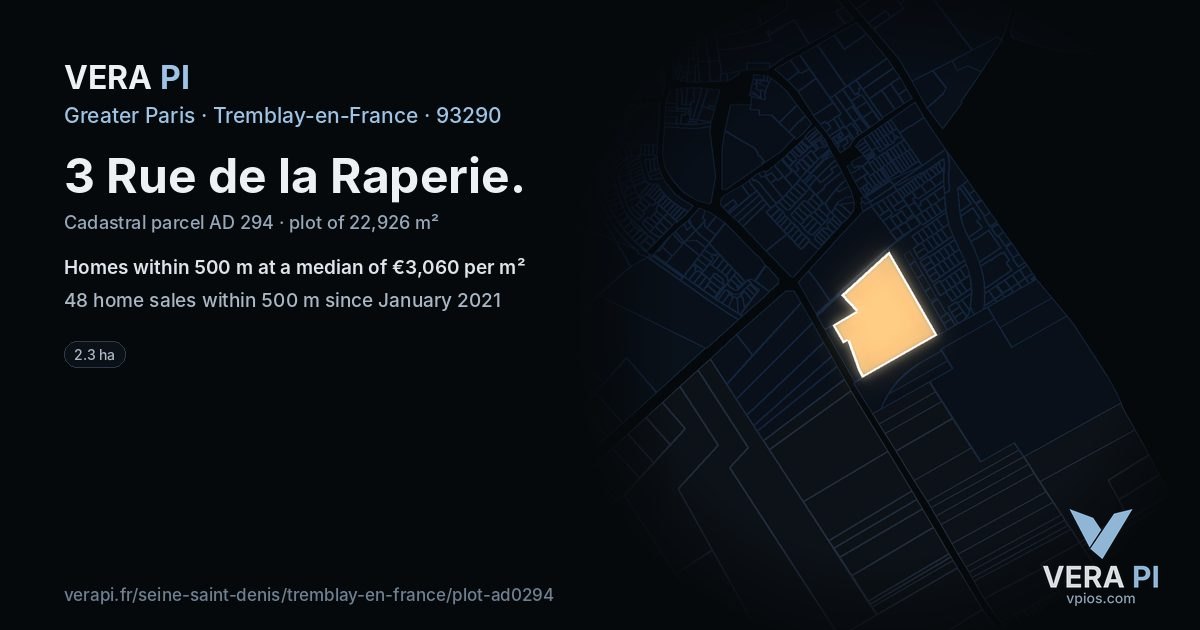 3 Rue de la Raperie, Tremblay-en-France at night – the plot lit, the parcels around coloured by the prices near them