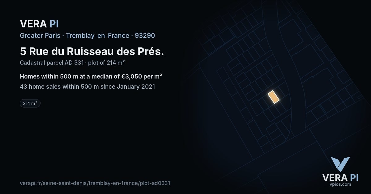 5 Rue du Ruisseau des Prés, Tremblay-en-France at night – the plot lit, the parcels around coloured by the prices near them