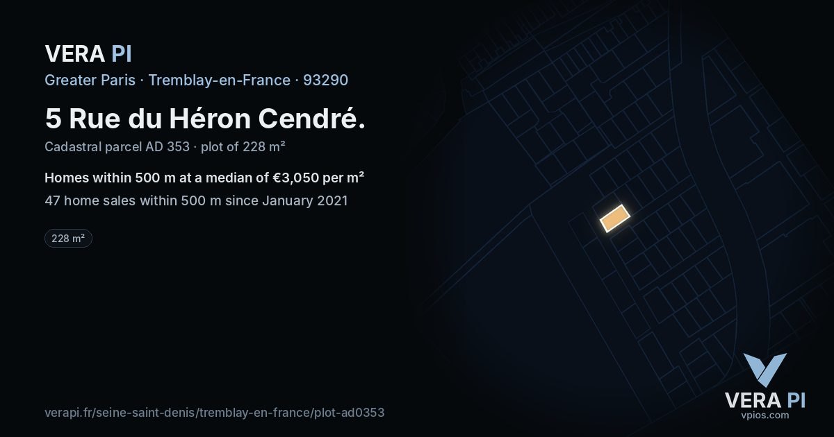 5 Rue du Héron Cendré, Tremblay-en-France at night – the plot lit, the parcels around coloured by the prices near them