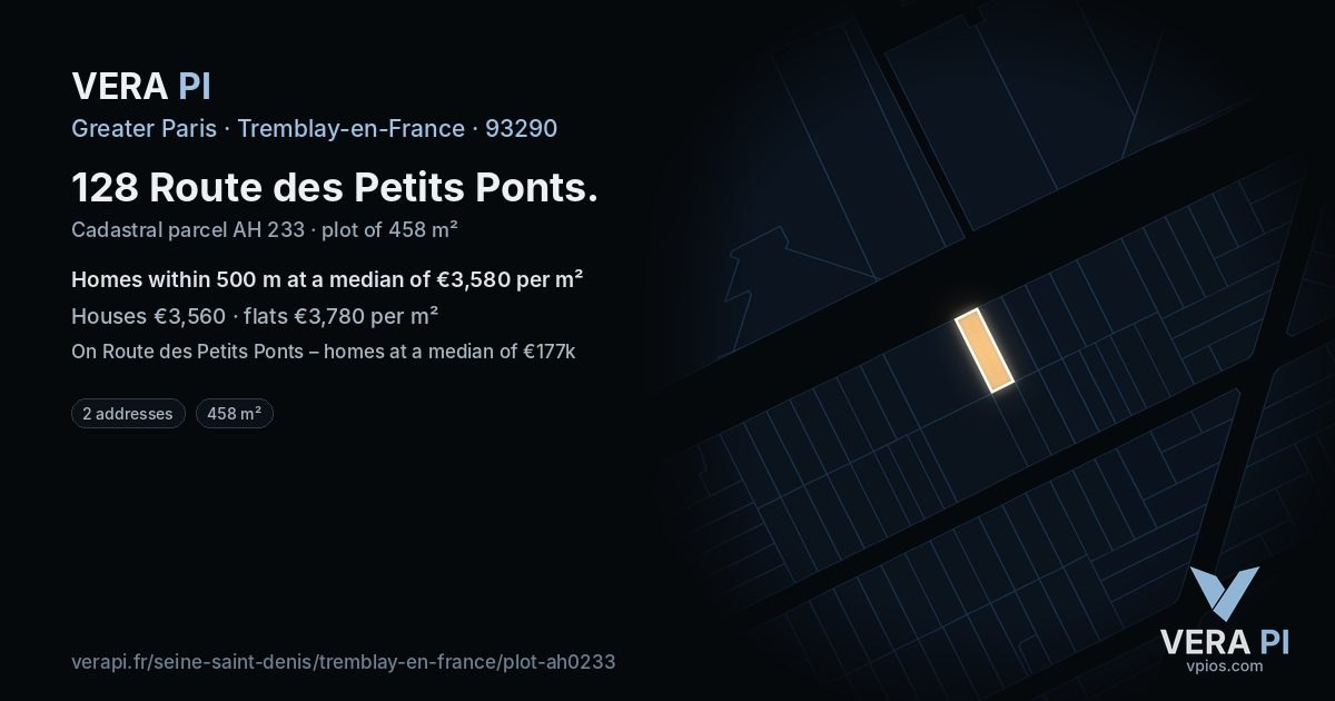 128 Route des Petits Ponts, Tremblay-en-France at night – the plot lit, the parcels around coloured by the prices near them