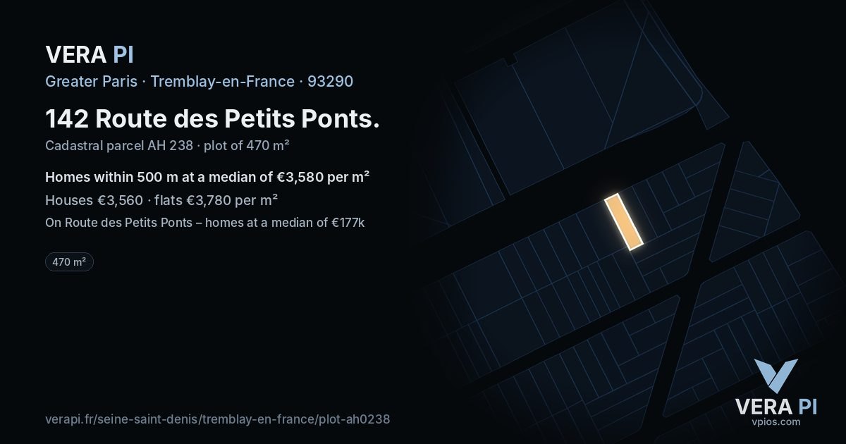 142 Route des Petits Ponts, Tremblay-en-France at night – the plot lit, the parcels around coloured by the prices near them