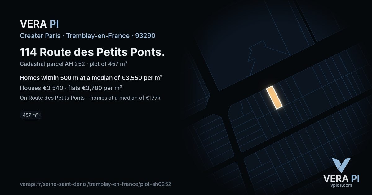 114 Route des Petits Ponts, Tremblay-en-France at night – the plot lit, the parcels around coloured by the prices near them