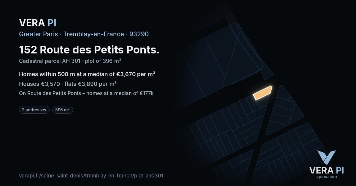 152 Route des Petits Ponts, Tremblay-en-France at night – the plot lit, the parcels around coloured by the prices near them