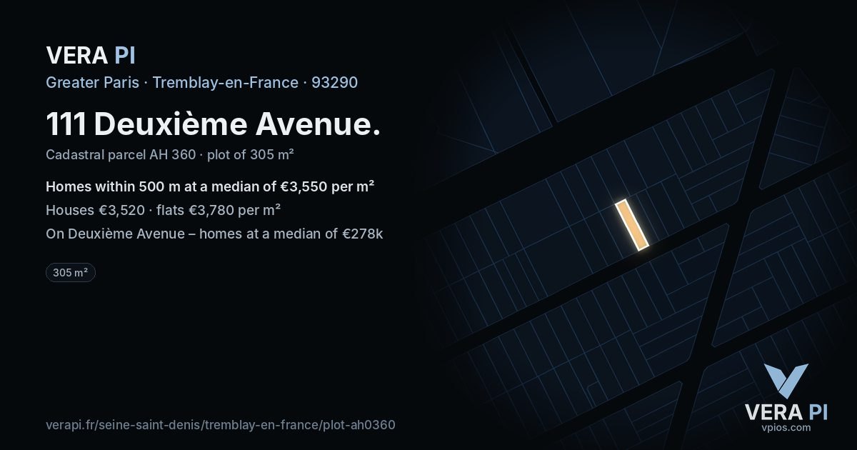 111 Deuxième Avenue, Tremblay-en-France at night – the plot lit, the parcels around coloured by the prices near them