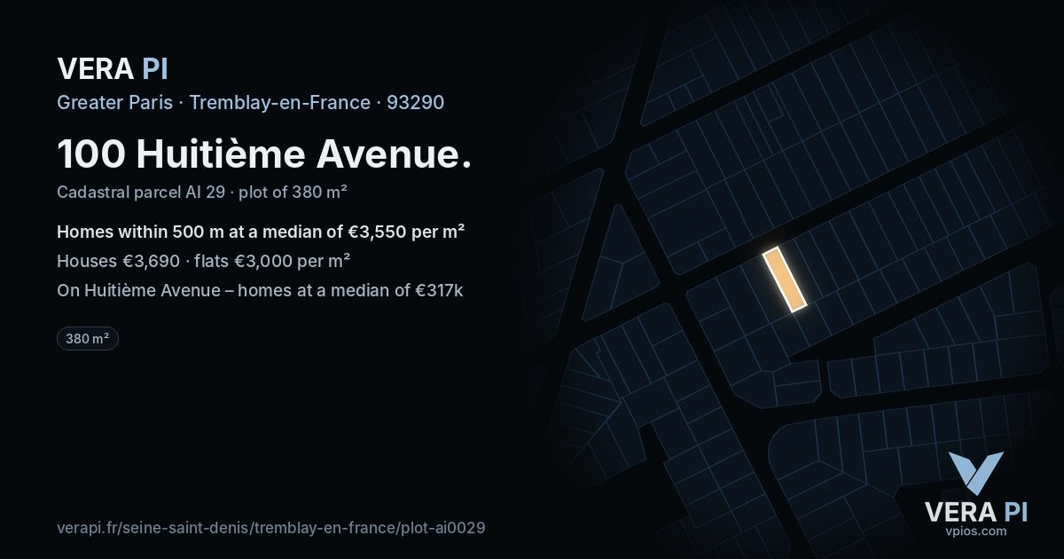 100 Huitième Avenue, Tremblay-en-France at night – the plot lit, the parcels around coloured by the prices near them