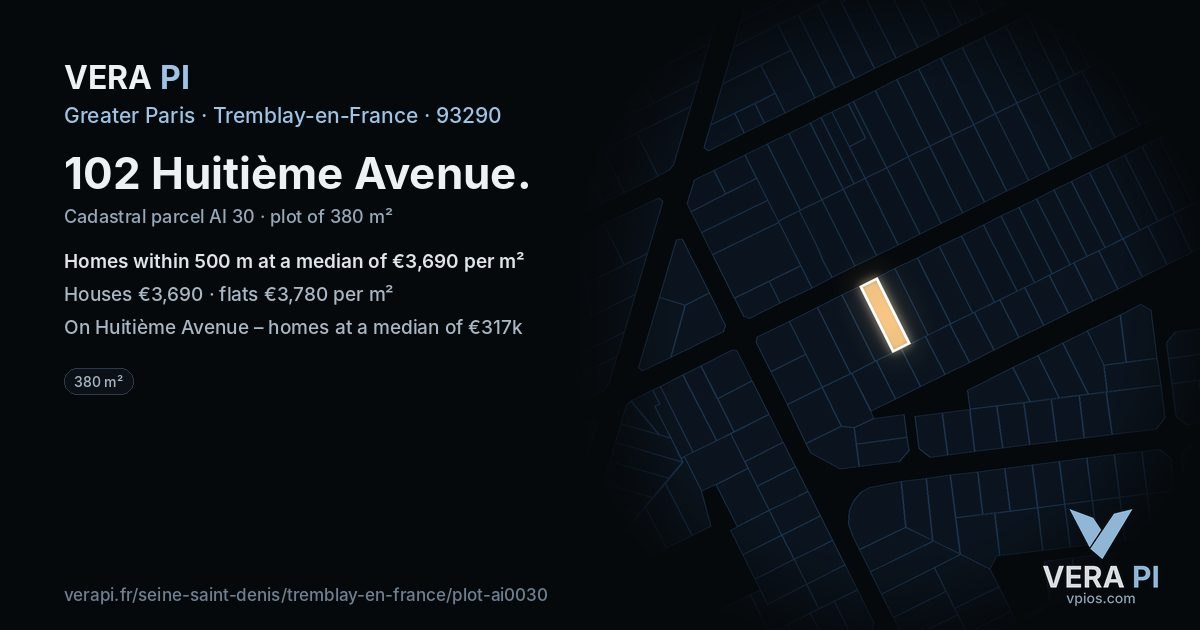 102 Huitième Avenue, Tremblay-en-France at night – the plot lit, the parcels around coloured by the prices near them
