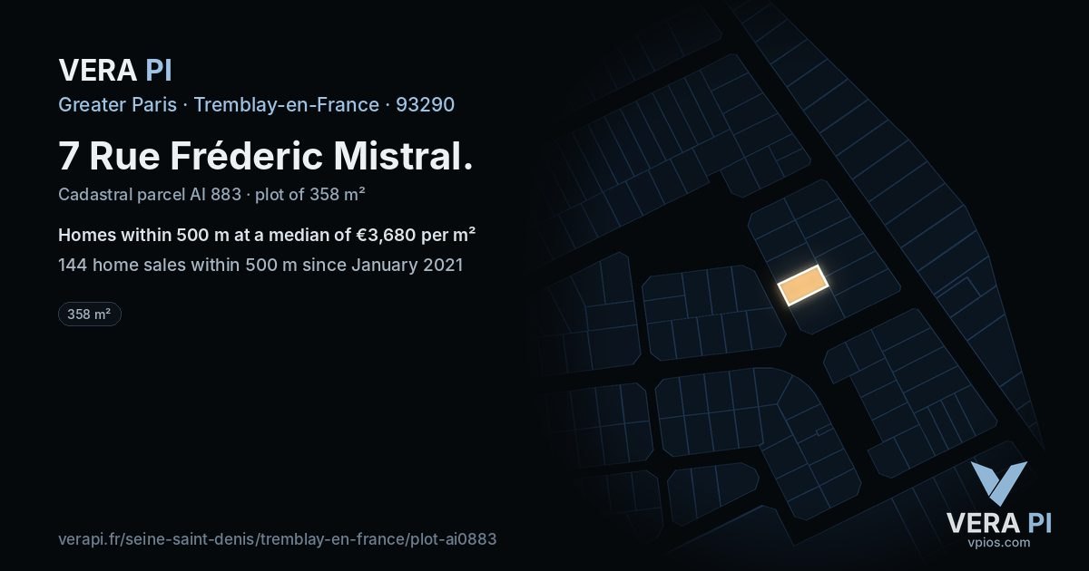7 Rue Fréderic Mistral, Tremblay-en-France at night – the plot lit, the parcels around coloured by the prices near them