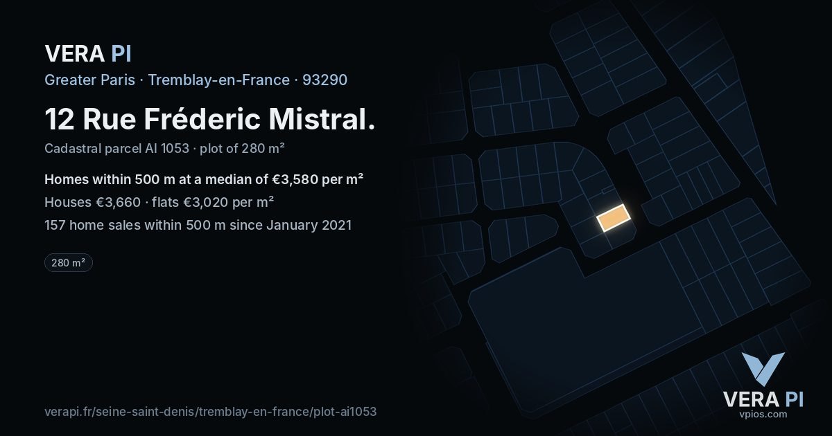 12 Rue Fréderic Mistral, Tremblay-en-France at night – the plot lit, the parcels around coloured by the prices near them