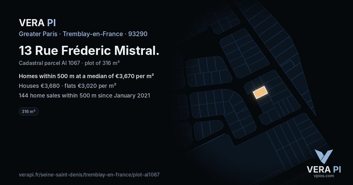 13 Rue Fréderic Mistral, Tremblay-en-France at night – the plot lit, the parcels around coloured by the prices near them