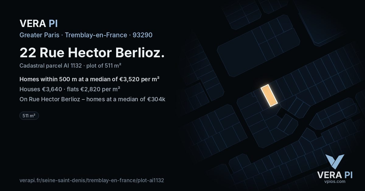 22 Rue Hector Berlioz, Tremblay-en-France at night – the plot lit, the parcels around coloured by the prices near them