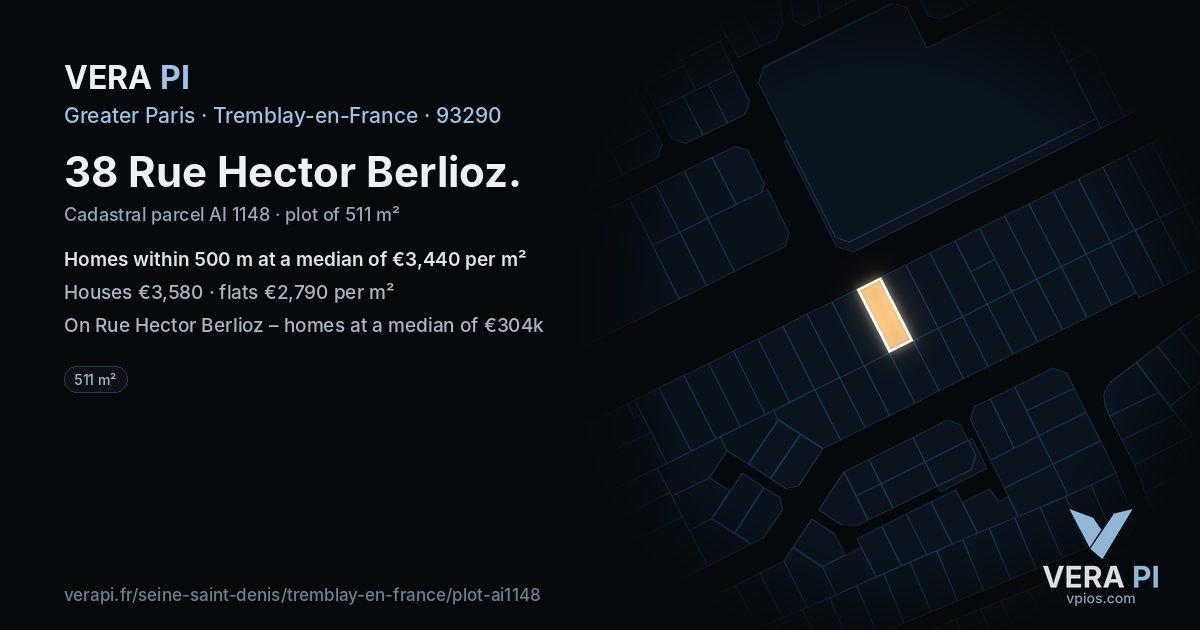 38 Rue Hector Berlioz, Tremblay-en-France at night – the plot lit, the parcels around coloured by the prices near them
