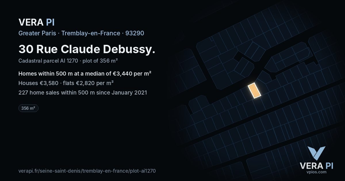 30 Rue Claude Debussy, Tremblay-en-France at night – the plot lit, the parcels around coloured by the prices near them