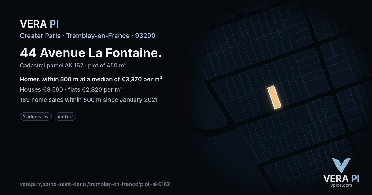44 Avenue La Fontaine, Tremblay-en-France at night – the plot lit, the parcels around coloured by the prices near them