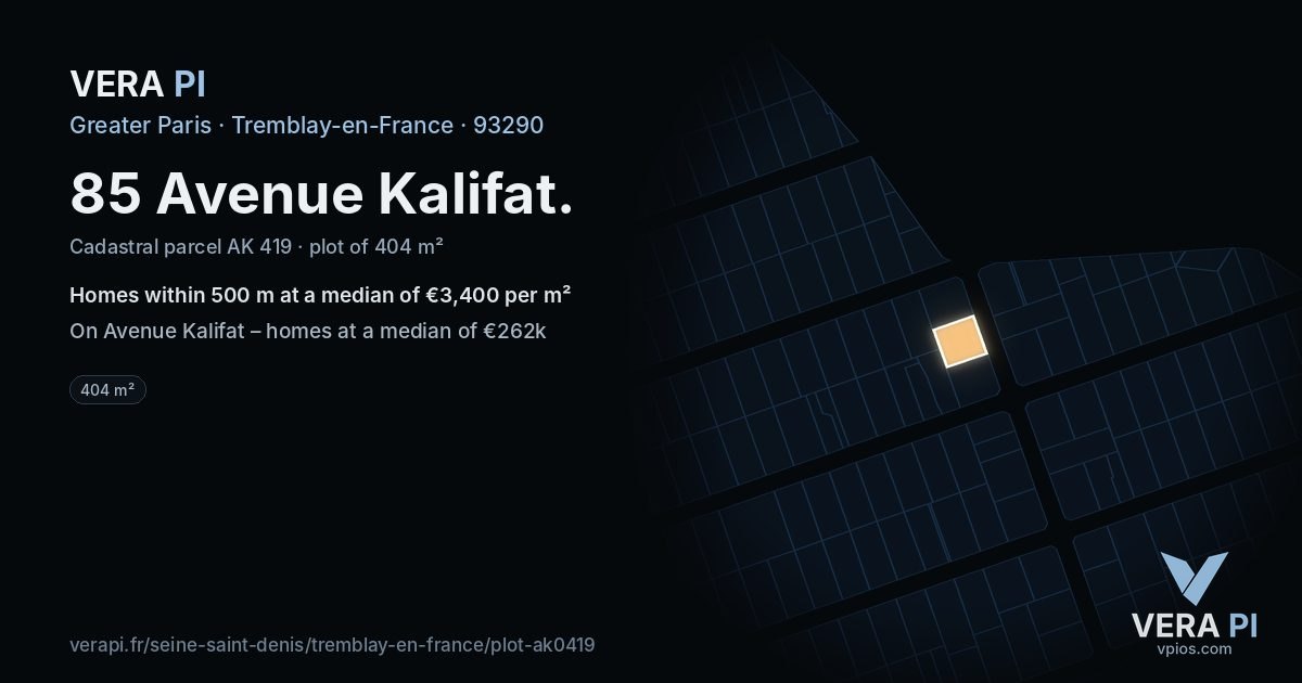 85 Avenue Kalifat, Tremblay-en-France at night – the plot lit, the parcels around coloured by the prices near them