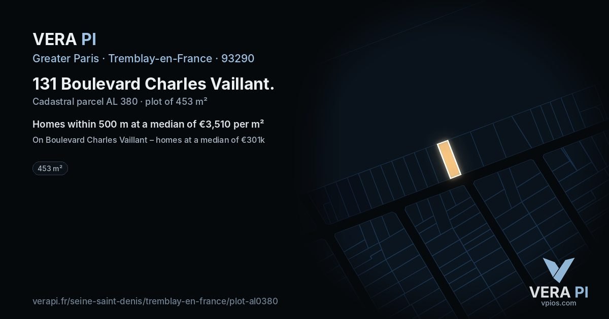 131 Boulevard Charles Vaillant, Tremblay-en-France at night – the plot lit, the parcels around coloured by the prices near them