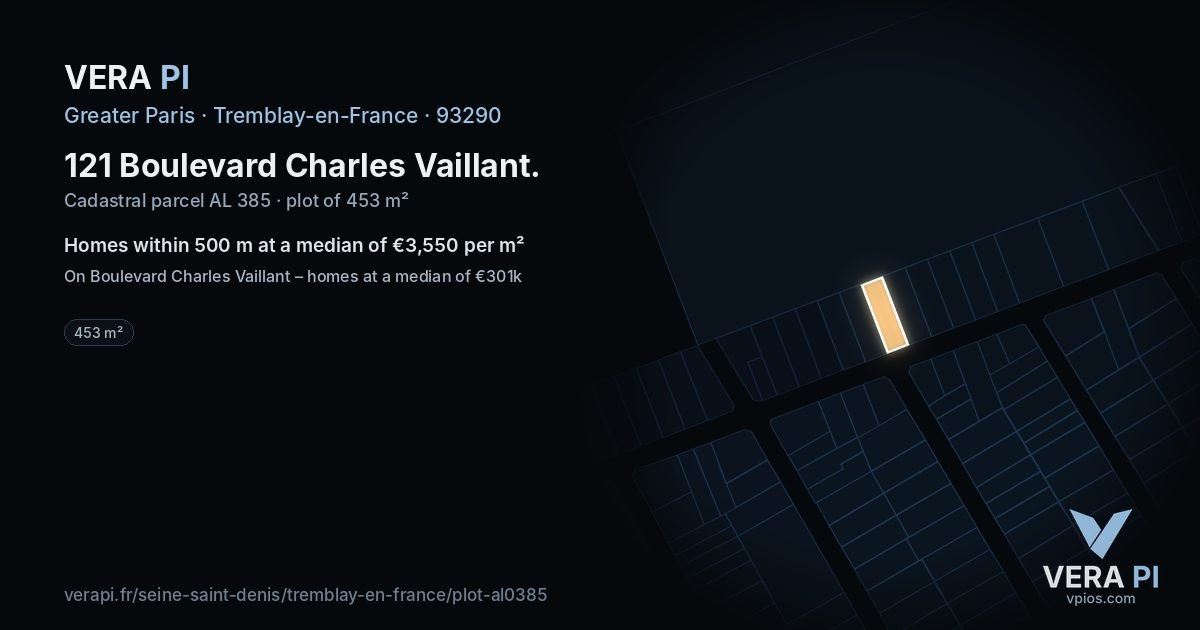 121 Boulevard Charles Vaillant, Tremblay-en-France at night – the plot lit, the parcels around coloured by the prices near them