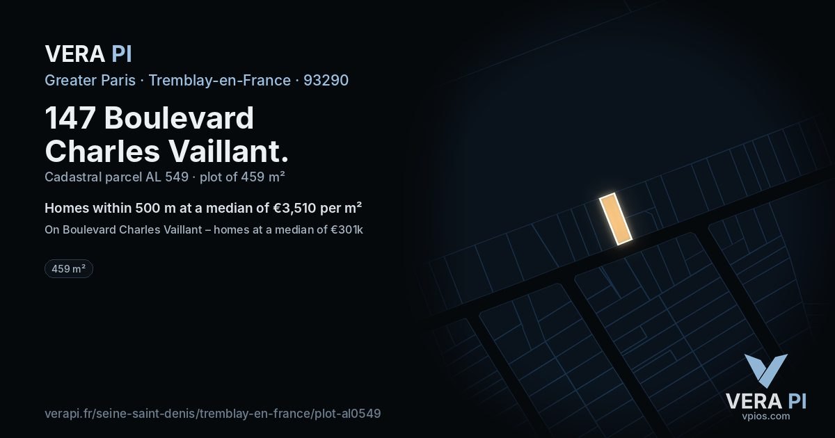 147 Boulevard Charles Vaillant, Tremblay-en-France at night – the plot lit, the parcels around coloured by the prices near them
