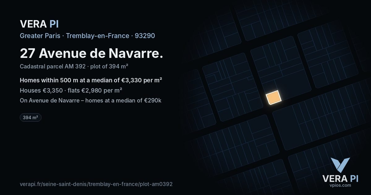 27 Avenue de Navarre, Tremblay-en-France at night – the plot lit, the parcels around coloured by the prices near them