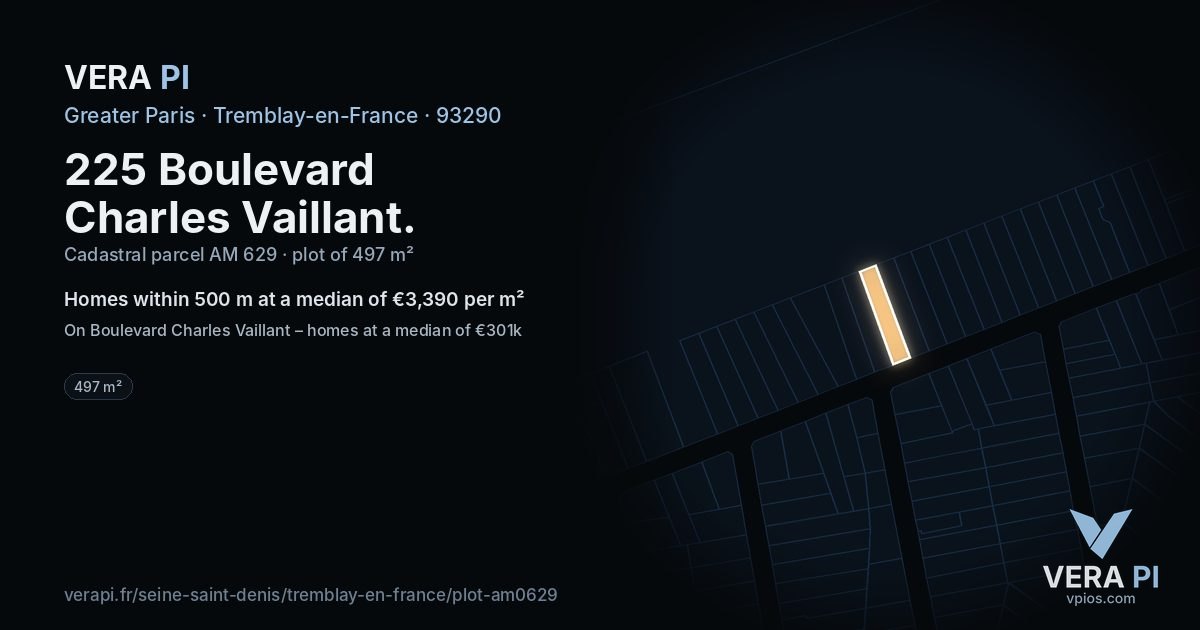 225 Boulevard Charles Vaillant, Tremblay-en-France at night – the plot lit, the parcels around coloured by the prices near them