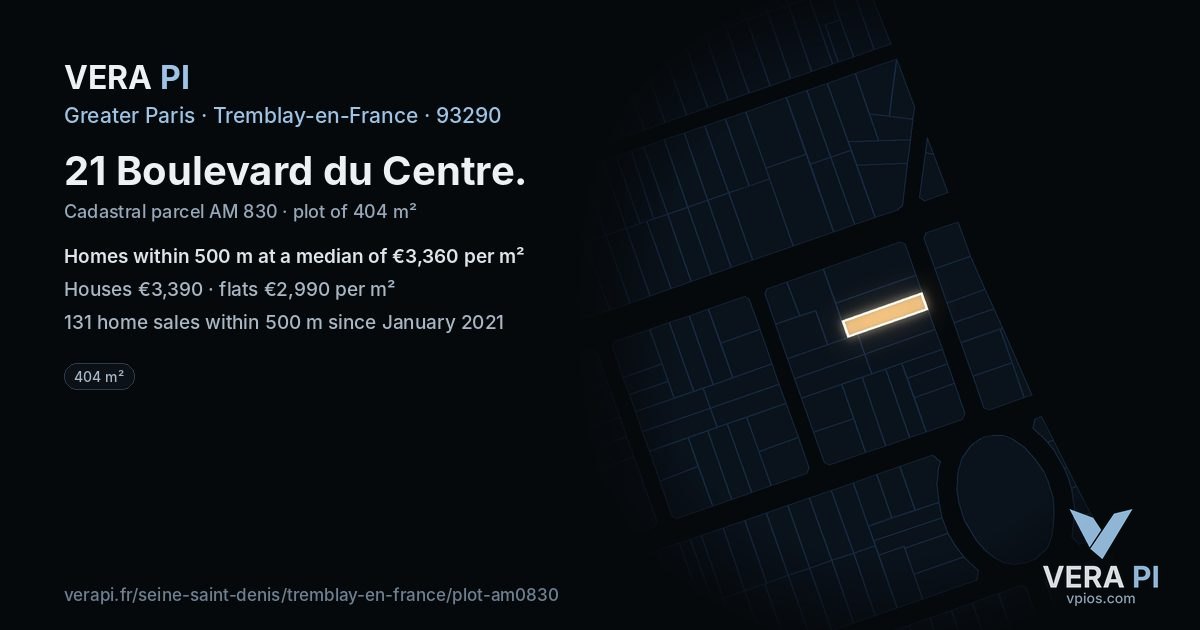 21 Boulevard du Centre, Tremblay-en-France at night – the plot lit, the parcels around coloured by the prices near them