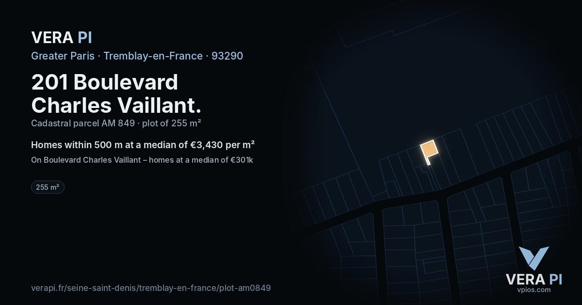 201 Boulevard Charles Vaillant, Tremblay-en-France at night – the plot lit, the parcels around coloured by the prices near them