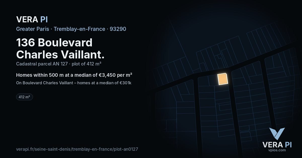 136 Boulevard Charles Vaillant, Tremblay-en-France at night – the plot lit, the parcels around coloured by the prices near them