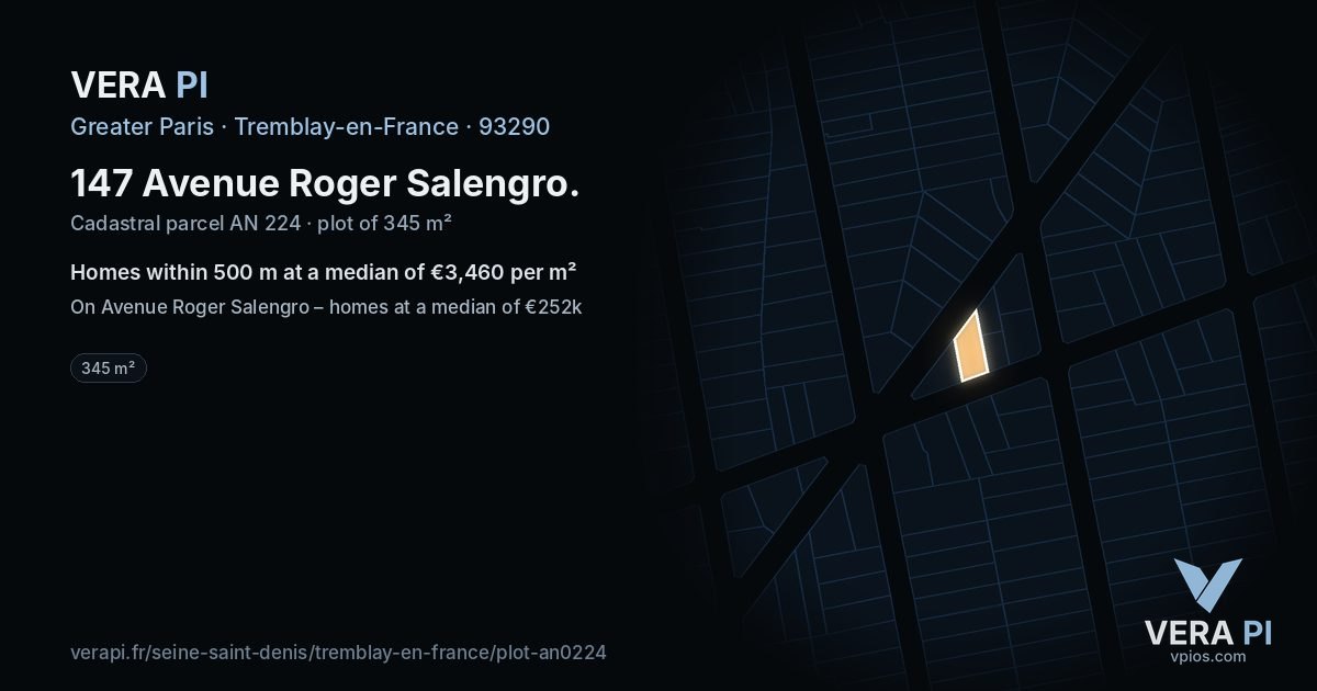 147 Avenue Roger Salengro, Tremblay-en-France at night – the plot lit, the parcels around coloured by the prices near them
