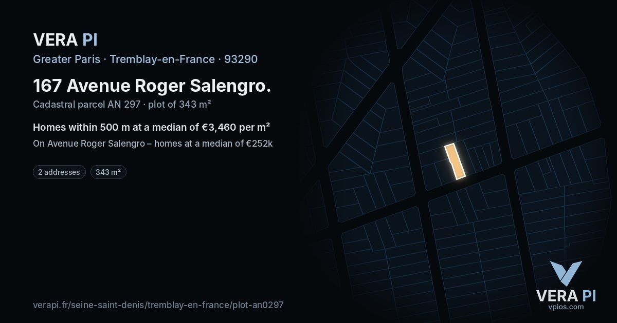 167 Avenue Roger Salengro, Tremblay-en-France at night – the plot lit, the parcels around coloured by the prices near them