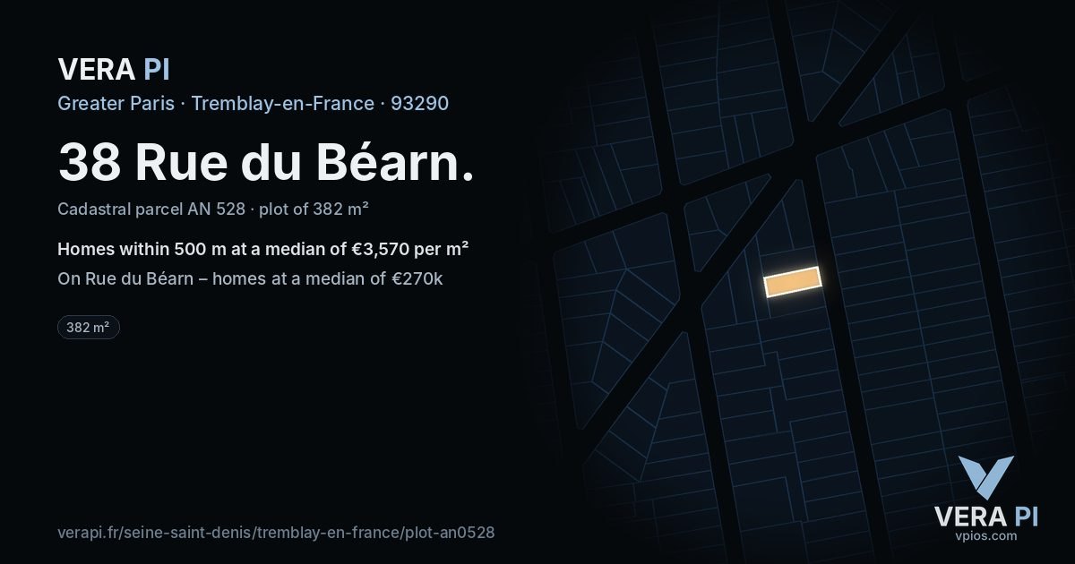 38 Rue du Béarn, Tremblay-en-France at night – the plot lit, the parcels around coloured by the prices near them