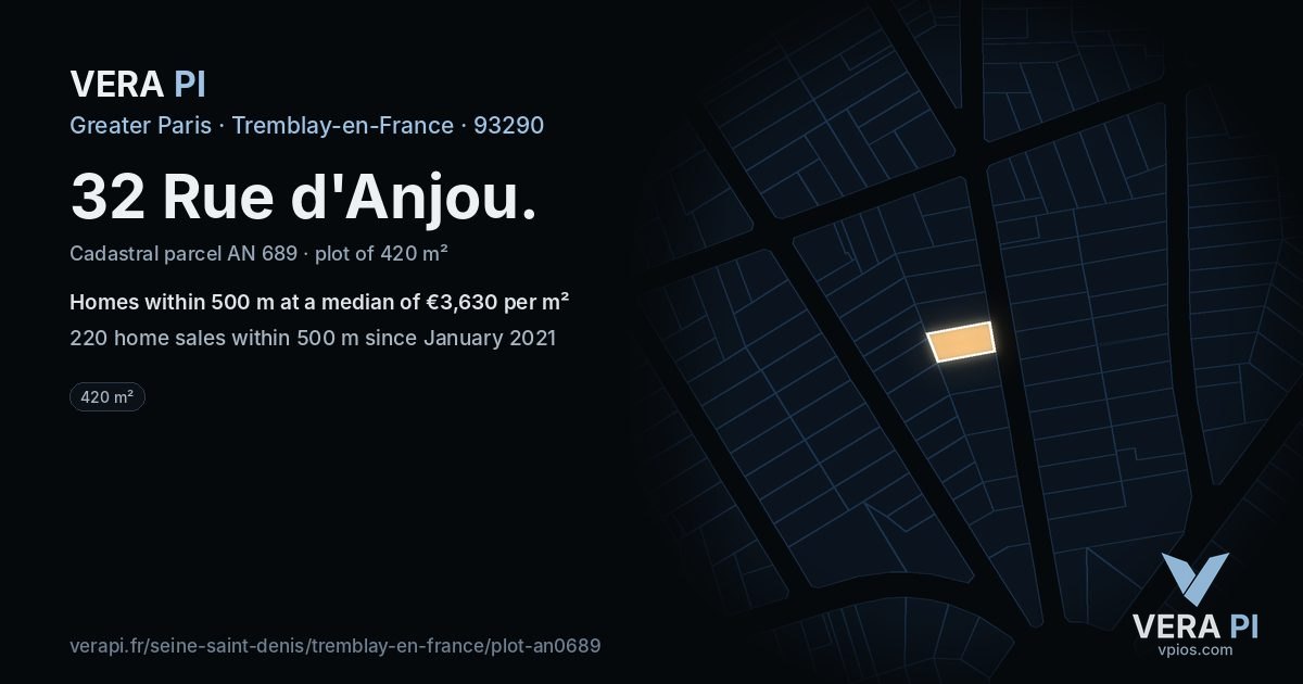 32 Rue d'Anjou, Tremblay-en-France at night – the plot lit, the parcels around coloured by the prices near them