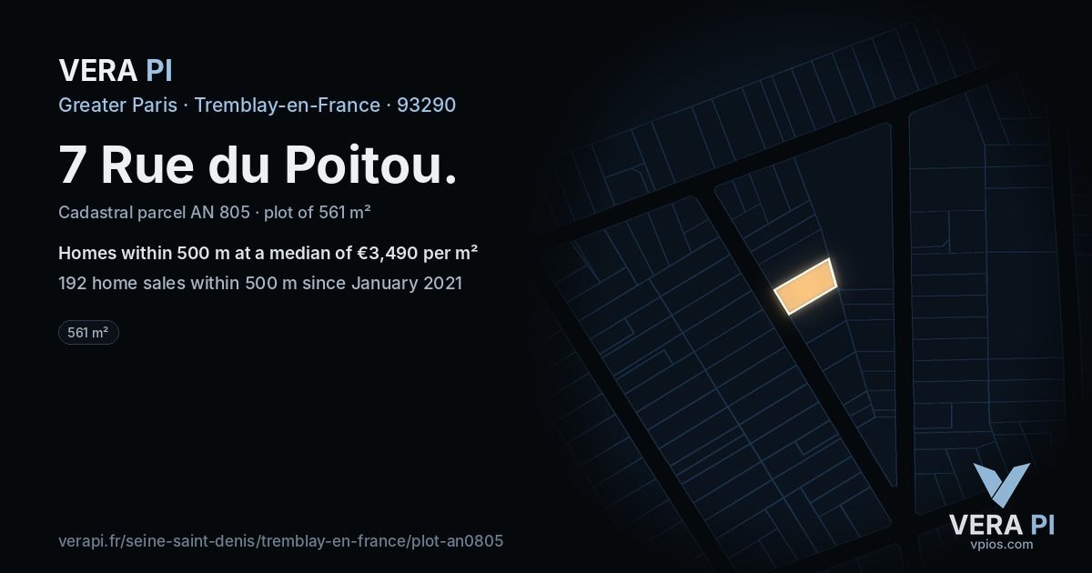 7 Rue du Poitou, Tremblay-en-France at night – the plot lit, the parcels around coloured by the prices near them
