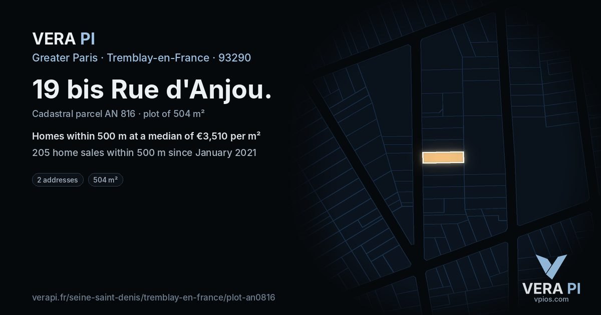 19 bis Rue d'Anjou, Tremblay-en-France at night – the plot lit, the parcels around coloured by the prices near them