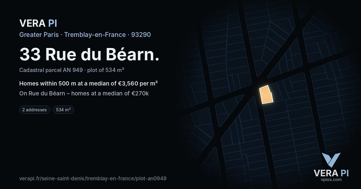 33 Rue du Béarn, Tremblay-en-France at night – the plot lit, the parcels around coloured by the prices near them