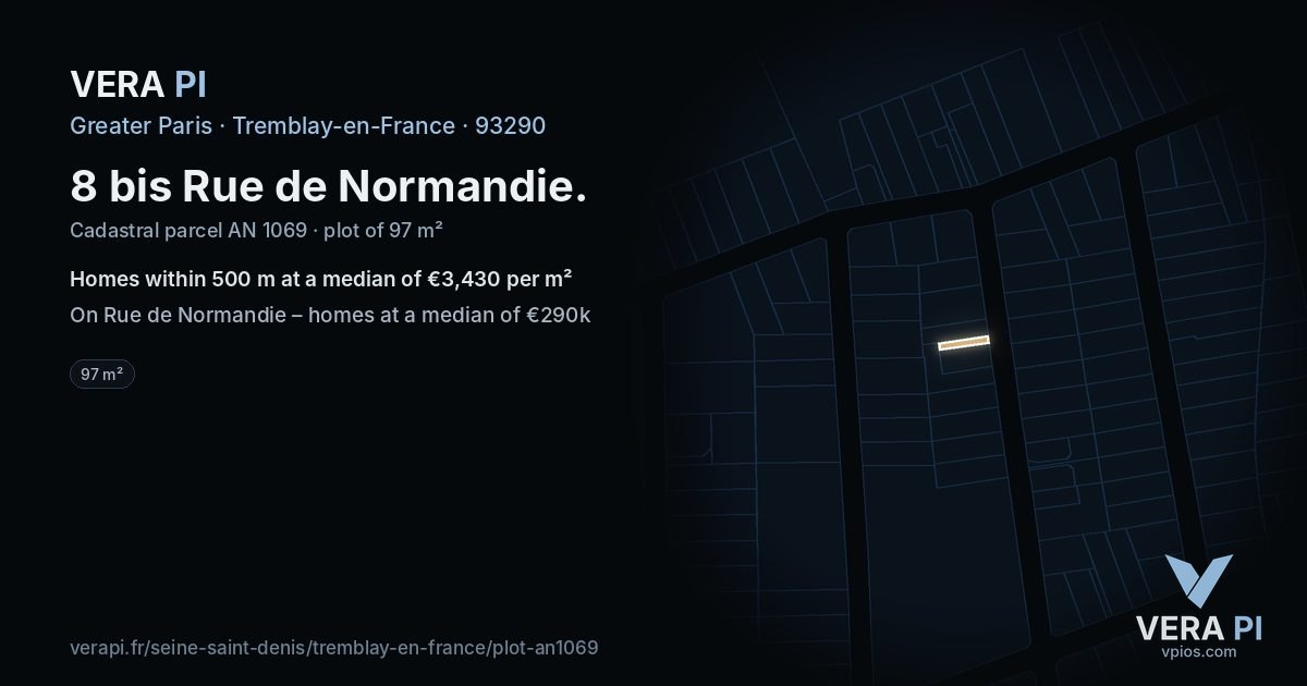 8 bis Rue de Normandie, Tremblay-en-France at night – the plot lit, the parcels around coloured by the prices near them