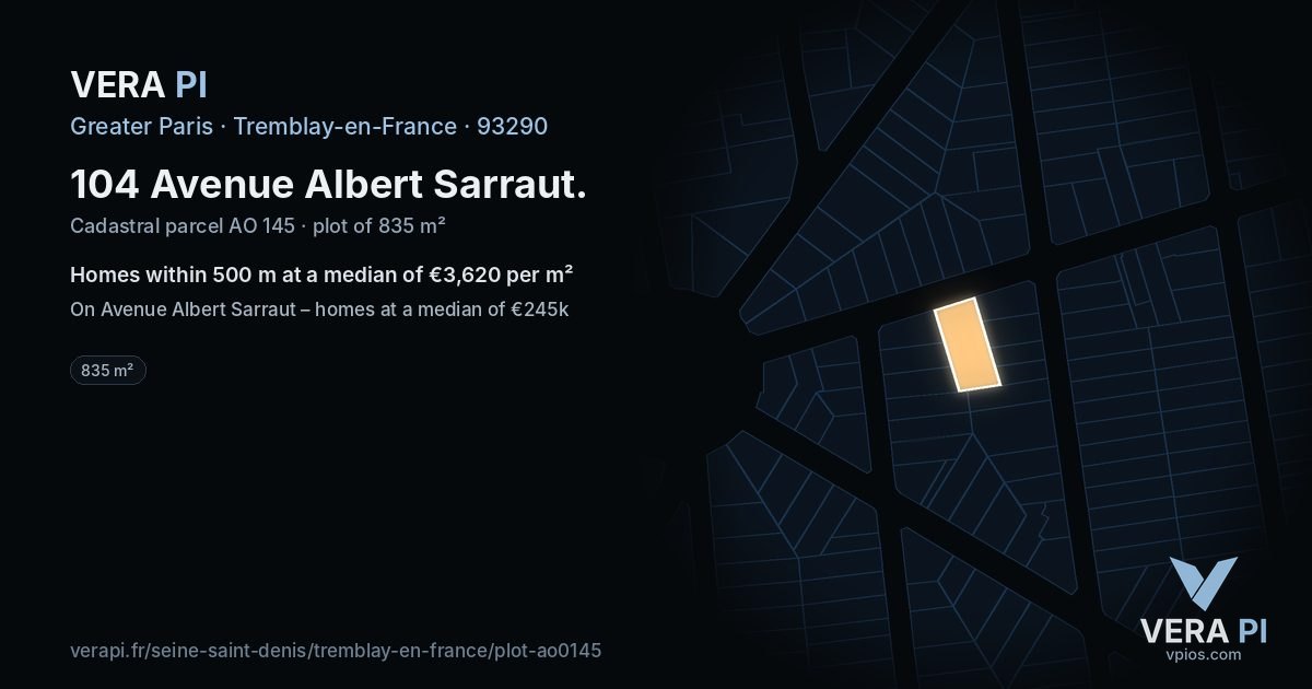 104 Avenue Albert Sarraut, Tremblay-en-France at night – the plot lit, the parcels around coloured by the prices near them