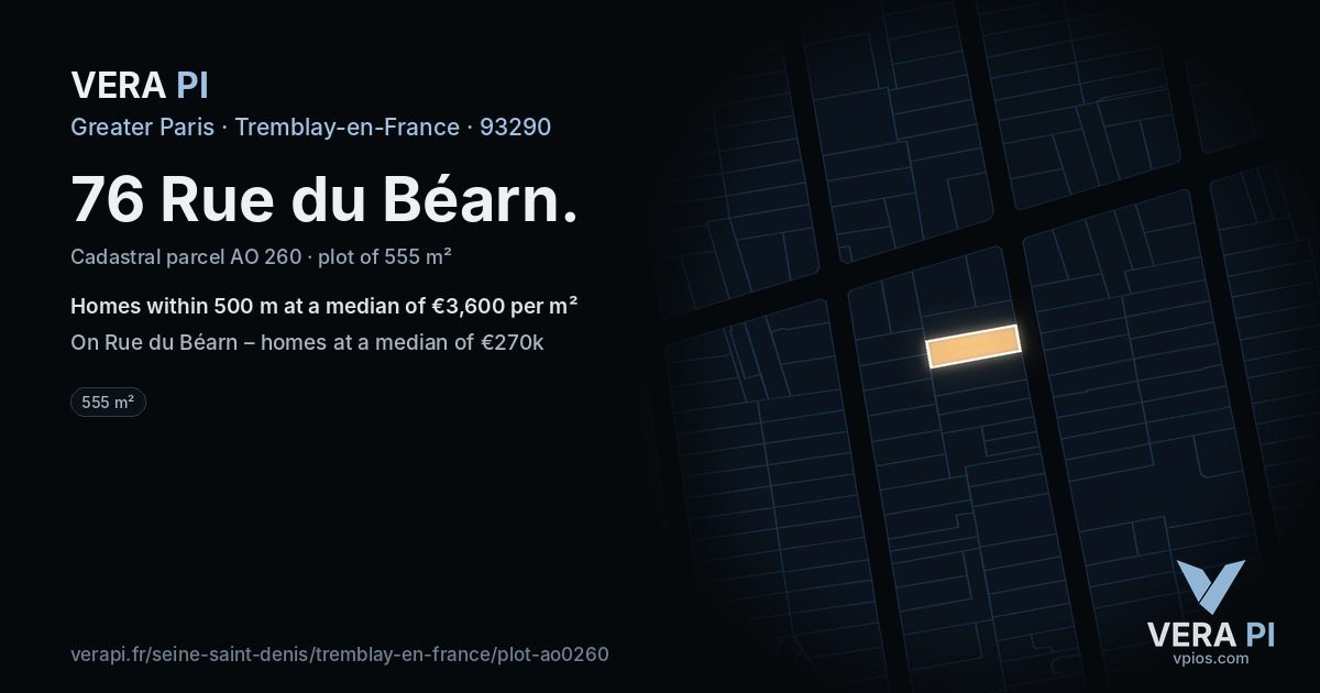76 Rue du Béarn, Tremblay-en-France at night – the plot lit, the parcels around coloured by the prices near them
