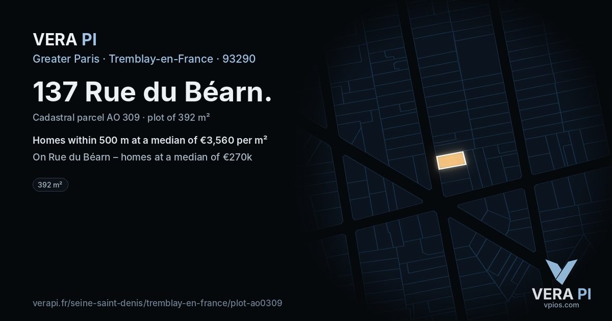 137 Rue du Béarn, Tremblay-en-France at night – the plot lit, the parcels around coloured by the prices near them