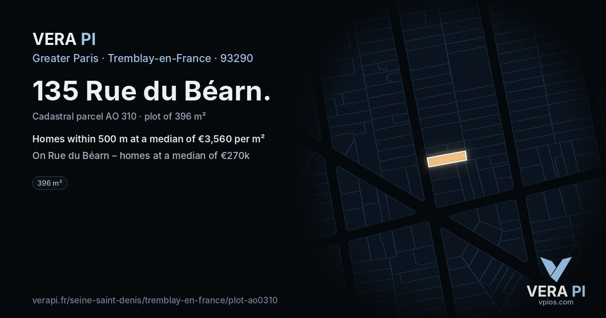 135 Rue du Béarn, Tremblay-en-France at night – the plot lit, the parcels around coloured by the prices near them