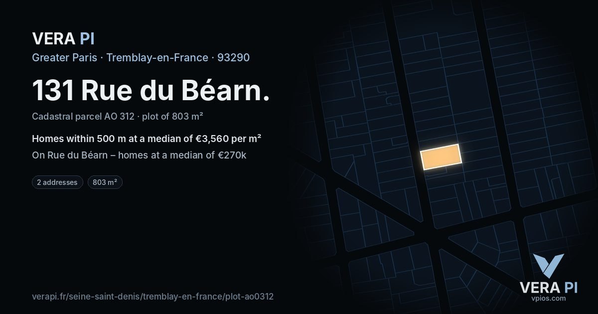 131 Rue du Béarn, Tremblay-en-France at night – the plot lit, the parcels around coloured by the prices near them
