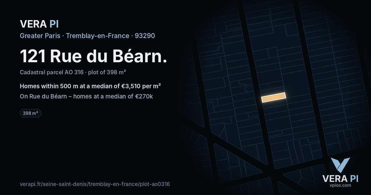 121 Rue du Béarn, Tremblay-en-France at night – the plot lit, the parcels around coloured by the prices near them