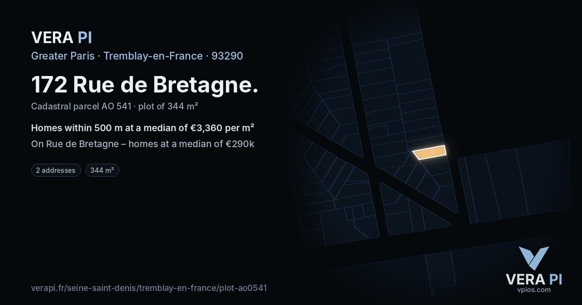 172 Rue de Bretagne, Tremblay-en-France at night – the plot lit, the parcels around coloured by the prices near them