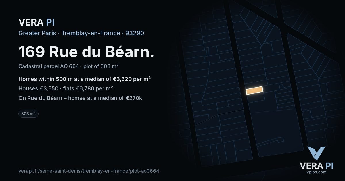 169 Rue du Béarn, Tremblay-en-France at night – the plot lit, the parcels around coloured by the prices near them