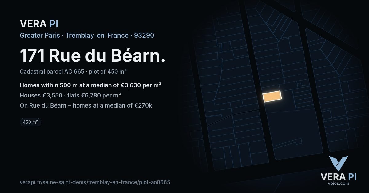 171 Rue du Béarn, Tremblay-en-France at night – the plot lit, the parcels around coloured by the prices near them