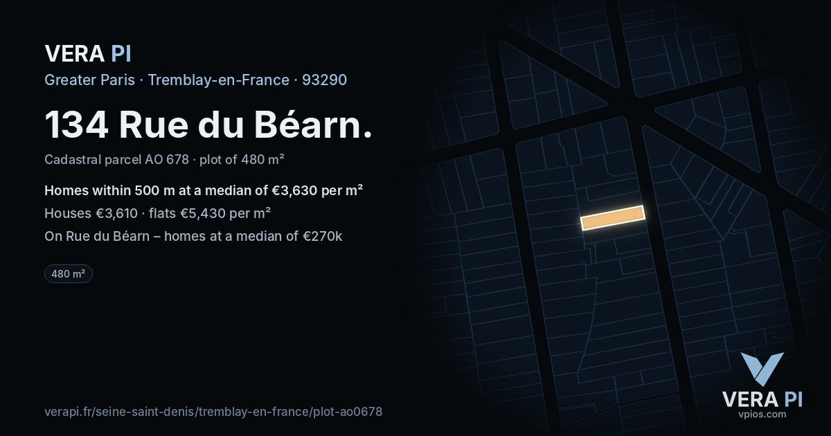 134 Rue du Béarn, Tremblay-en-France at night – the plot lit, the parcels around coloured by the prices near them