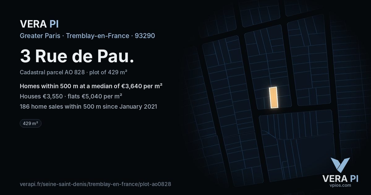 3 Rue de Pau, Tremblay-en-France at night – the plot lit, the parcels around coloured by the prices near them